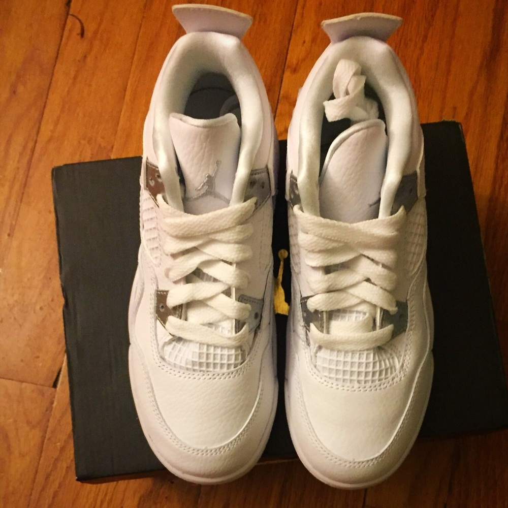 Jordan Sneakers